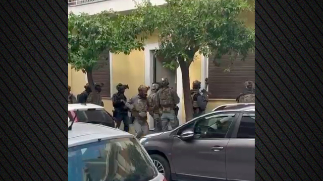 Η στιγμή της επιχείρησης του λιμενικού την ώρα της πώλησης 1,1 κιλών κοκαΐνης αξίας €5.000 στα Σεπόλια, δείτε βίντεο