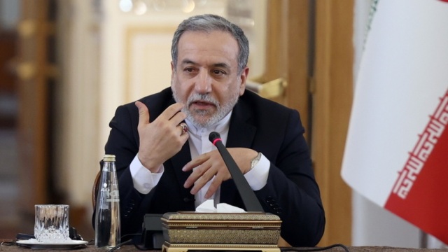 Αραγτσί: Το Ιράν δεν έχει καμία πρόθεση να διαπραγματευθεί με τις ΗΠΑ σε αυτήν την φάση