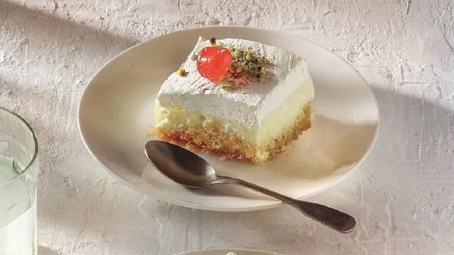 5 κλασικά γλυκά και ποτά στα οποία επιστρέφουμε πάντα
