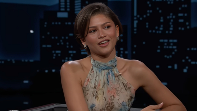 Η Ζεντάγια ξεκαθαρίζει τις φήμες για κρυφό γάμο με τον Τομ Χόλαντ: Οι φωτογραφίες ήταν AI, δεν είναι αληθινές