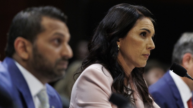 Το Ιράν έχει πρόθεση να επανέλθει στον πυρηνικό εμπλουτισμό, είπε σήμερα η επικεφαλής της Υπηρεσίας Πληροφοριών των ΗΠΑ