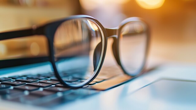 Γυαλιά οράσεως: Πώς θα πάρετε τα 100 ευρώ με online αίτηση – Ποιοι είναι οι δικαιούχοι