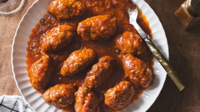 Air fryer: Τα υλικά που πρέπει να έχουμε πάντα στην κουζίνα μας και 8 εύκολες συνταγές