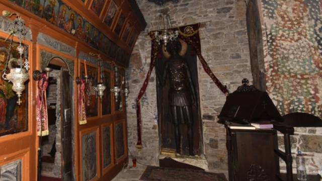 Υπουργείο Πολιτισμού: Προς συντήρηση η ξυλόγλυπτη εικόνα του Αγίου Γεωργίου από την Ομορφοκκλησιά της Καστοριάς