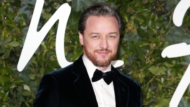 Τζέιμς Μακαβόι: Το να κάνεις παιδί στα 42 είναι σίγουρα πιο εύκολο, ανησυχώ λιγότερο