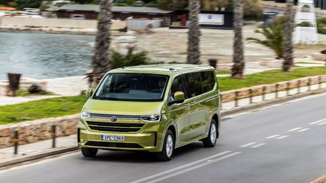 Δοκιμάζουμε το ηλεκτρικό Volkswagen Caravelle με τις εννέα θέσεις - Πόσο κοστίζει;