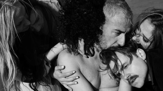 «Τα κύματα»: Το αριστούργημα της Βιρτζίνια Γουλφ ανεβαίνει στο  θέατρο Noūs