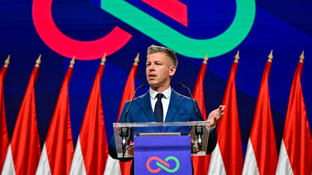 Η κυβέρνηση Μάγιαρ θα ανοίξει τα αρχεία της μυστικής αστυνομίας της Ουγγαρίας επί κομμουνισμού