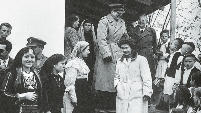 Η αμφιλεγόμενη βασίλισσα Φρειδερίκη: Τι έγραφε στο ημερολόγιό της από τον Εμφύλιο στη δικτατορία