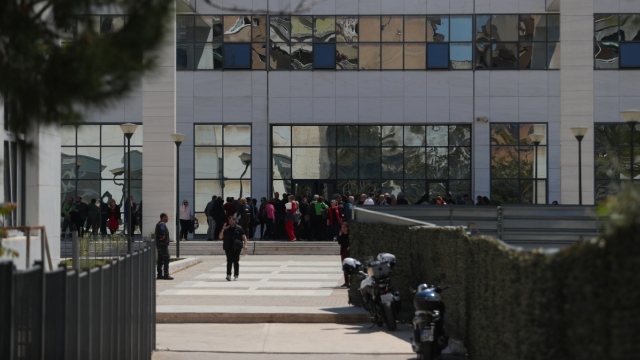 Ο 89χρονος τραυμάτισε 4 γραμματείς του Πρωτοδικείου και άφησε επιστολές, λέει ο πρόεδρος του ΔΣΑ για τους πυροβολισμούς στο Εφετείο