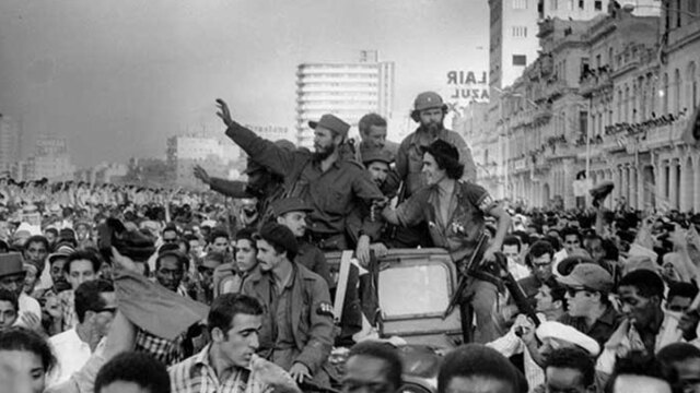 Πώς ο Φιντέλ Κάστρο έγινε ηγέτης της Κούβας: Ο Μπατίστα, ο Τσε Γκεβάρα, το μαρξιστικό καθεστώς, οι εκτελέσεις και η κατάληψη του νησιού από τις ΗΠΑ