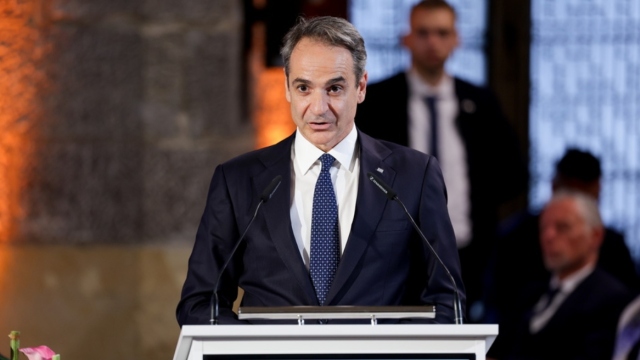 Μητσοτάκης στο Βραβείο Καρλομάγνος για τον Ντράγκι: Η Ευρώπη κινδυνεύει να μην είναι ο συγγραφέας του μέλλοντός της