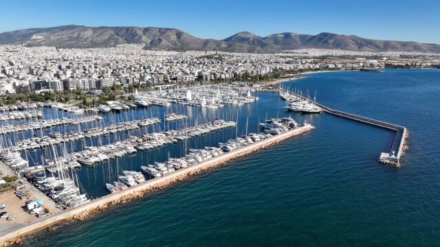 Δύο διαμερίσματα προς πώληση στον Άλιμο