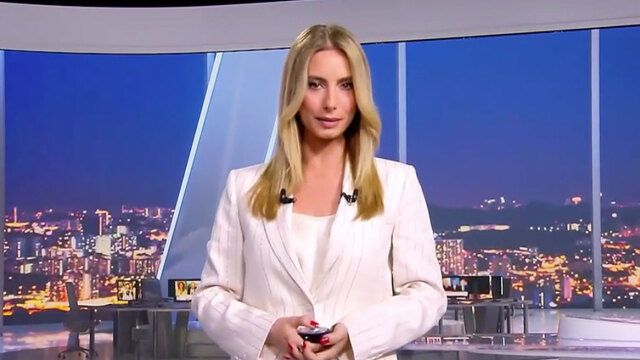 Πρεμιέρα για την Λένα Φλυτζάνη στο κεντρικό δελτίο του ΣΚΑΪ μετά την αποχώρηση της Κοσιώνη, δείτε βίντεο