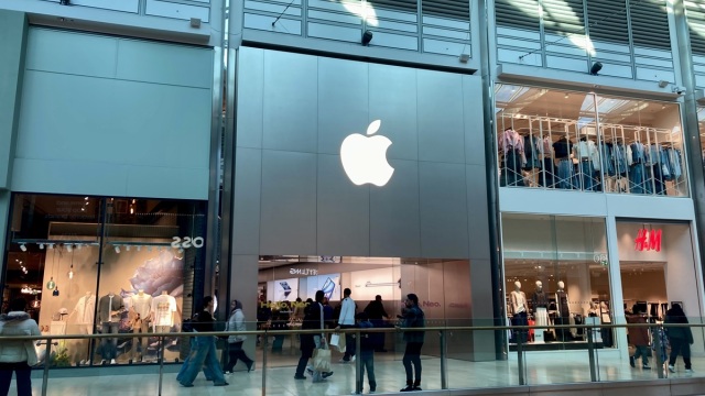 Η Apple προαναγγέλλει αυξήσεις τιμών στα προϊόντα της λόγω ελλείψεων στα τσιπ μνήμης