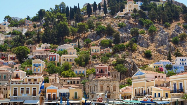 Η Σύμη της αρχοντιάς και του φυσικού πλούτου
