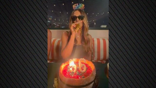 Η Έλλη Κοκκίνου έκλεισε τα 56: Δείτε το βίντεο από τα γενέθλιά της