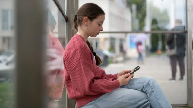 Ψηφιακός εθισμός: Τα σημάδια σε παιδιά και εφήβους – Πώς αντιμετωπίζεται