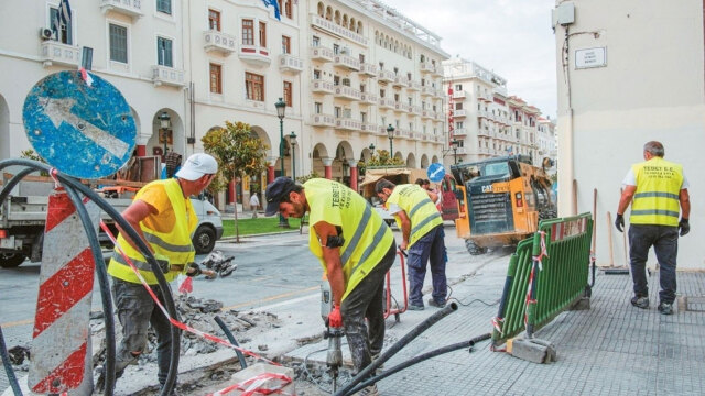 Οι περιπέτειες του internet: Ράβε-ξήλωνε τέλος για τις οπτικές ίνες