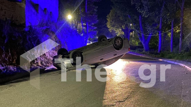 Τροχαίο στο Φίλυρο Θεσσαλονίκης, τούμπαρε το αυτοκίνητο 