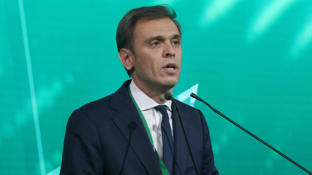 ΠΑΣΟΚ: Με την αποπομπή Γκιλφόιλ εμμέσως γίνονται αποδεκτά τα δημοσιεύματα, τα οποία περιγράφουν μοντέλο συναλλακτικής διπλωματίας