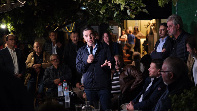 Δέσμευση μας η στήριξη της κοινωνίας και της παραγωγής, είπε ο Τσίπρας από την Κρήτη