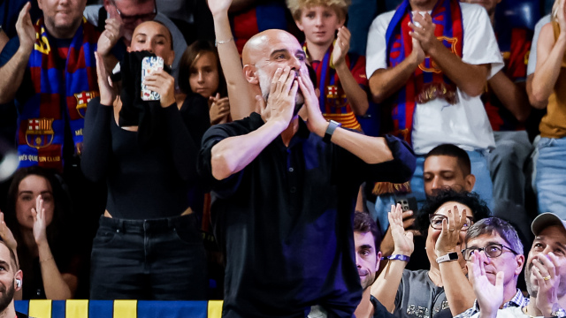 Στη Βαρκελώνη και στο Μπαρτσελόνα-Ολυμπιακός ο Πεπ Γκουαρδιόλα, βίντεο 