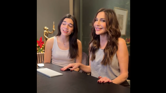 Δέσποινα Βανδή - Μελίνα Νικολαΐδη: Το τραγούδι μητέρας-κόρης στο Instagram, «το μήλο κάτω από τη μηλιά» γράφουν