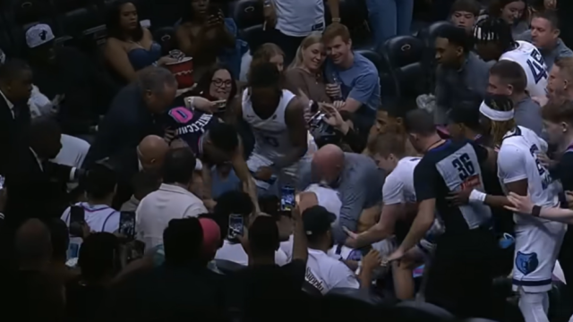 Σύρραξη στο Γκρίζλις-Χιτ: Ο Σκότι Πίπεν Jr κυνήγησε τον Γκάρντερ επειδή τον έσπρωξε από πίσω, δείτε βίντεο