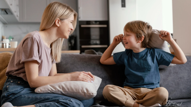 Αυτό είναι το μεγάλο λάθος που κάνουν οι γονείς όταν μιλούν στα παιδιά τους για το σεξ
