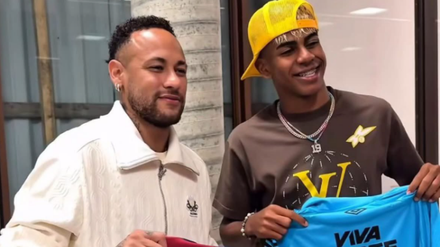 Νεϊμάρ: «Ήταν ο Μέσι, μετά εγώ, τώρα ο Γιαμάλ»
