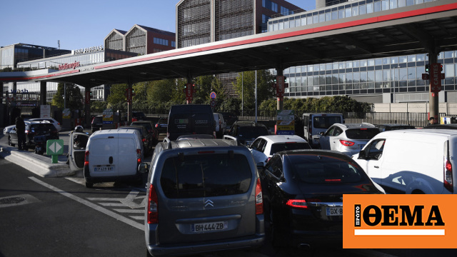 Scenes of chaos and anger at gas stations in France – refinery strikers still stand