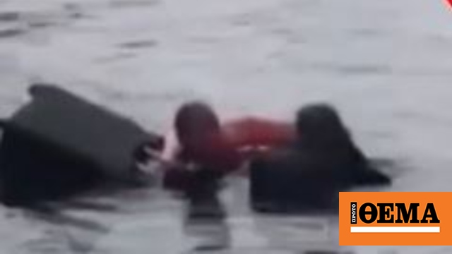 Piraeus port: video of 71-year-old woman rescued