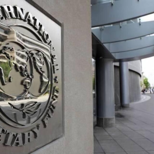 ΔΝΤ: Επικίνδυνη η «εσωτερική υποτίμηση» στην Ελλάδα