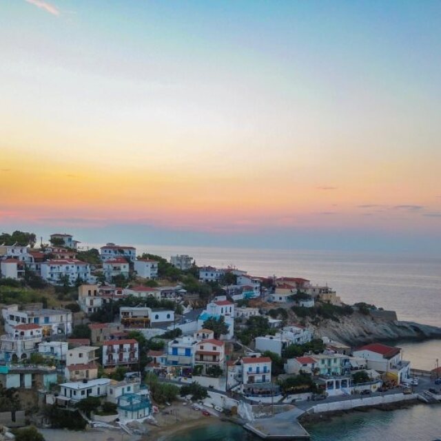 Κορωνοϊός- Ικαρία: Αγωνία για τον ηλεκτρολόγο που ήρθε σε επαφή με τον 25χρονο ασθενή