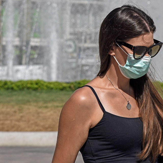 Κορωνοϊός: «Υπάρχει ενδεχόμενο για τρίτο, τέταρτο ή και πέμπτο επιδημικό κύμα», λέει ο Δημήτρης Παρασκευής