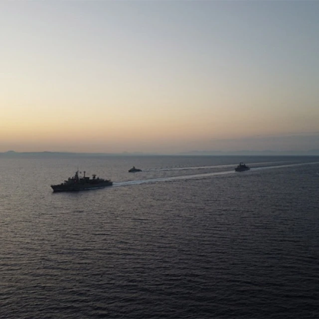 «Κόκκινος Οκτώβρης» στο Αιγαίο: Ελληνικός στρατιωτικός κλοιός από αέρος και θαλάσσης για το Oruc Reis