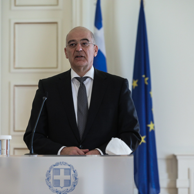 Ο Δένδιας ενημερώνει τα κόμματα για τις διερευνητικές επαφές: Το πρόγραμμα των συναντήσεων