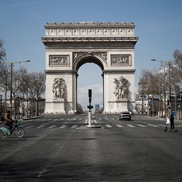 Γαλλία: «Ελευθερία, ελευθερία» - Εστιατόριο στη Νίκαια άνοιξε αψηφώντας τους περιορισμούς