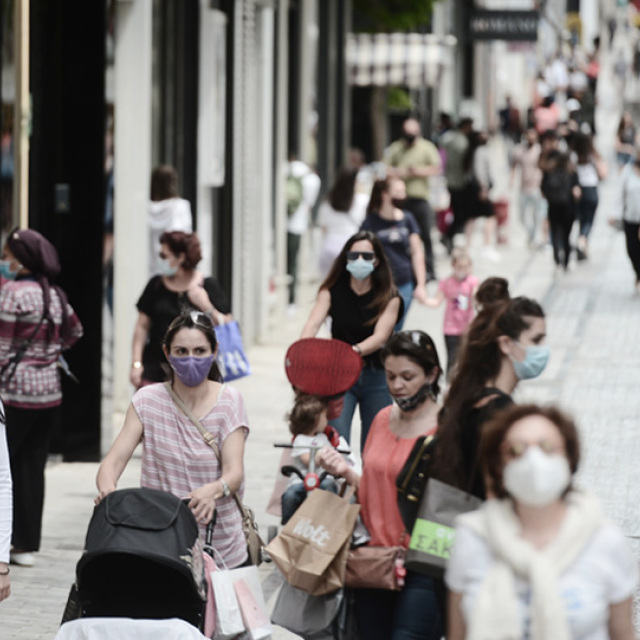 Κορωνοϊός: Έρχεται αύξηση άνευ προηγουμένου στα κρούσματα – Δυσοίωνες προβλέψεις από τους ειδικούς