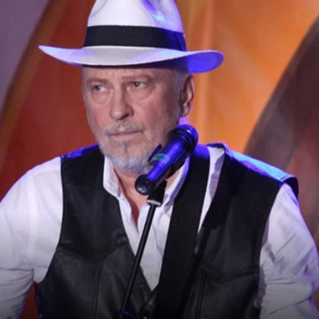 Πέθανε ο τραγουδιστής Ρόμπερτ Ουίλιαμς