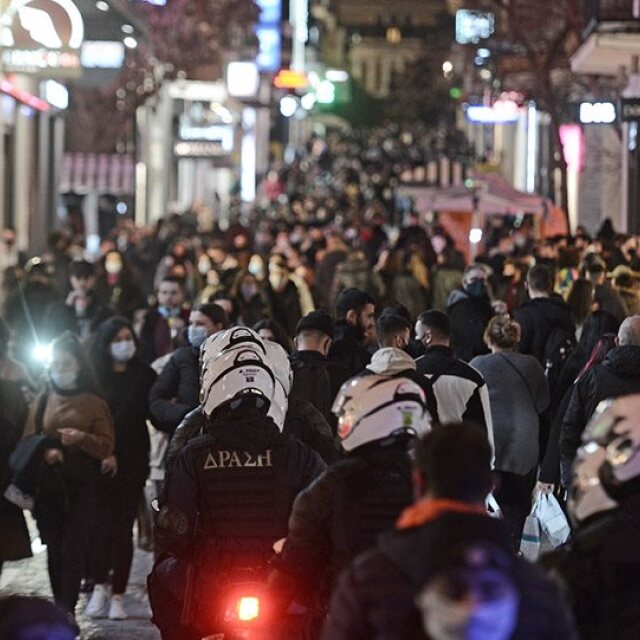 Κορωνοϊός: 169 θάνατοι και 135 διασωληνωμένοι σε μία βδομάδα - 2 σοβαρά κρούσματα γρίπης