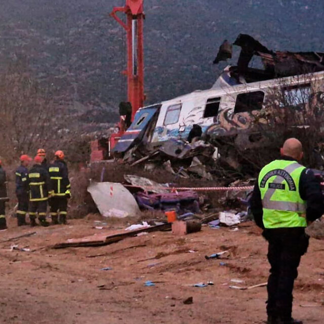 Σύγκρουση τρένων στη Λάρισα: Στους 32 οι νεκροί - 66 τραυματίες