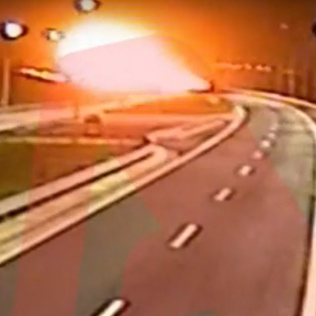 Τέμπη: Νέα βίντεο από τη στιγμή της σύγκρουσης των δύο τρένων