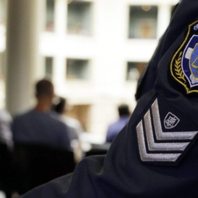 Απασχόλησαν γριούλα και άρπαξαν τις οικονομίες από τη σύνταξής της - Τι ερευνούν οι Αρχές στην Άρτα