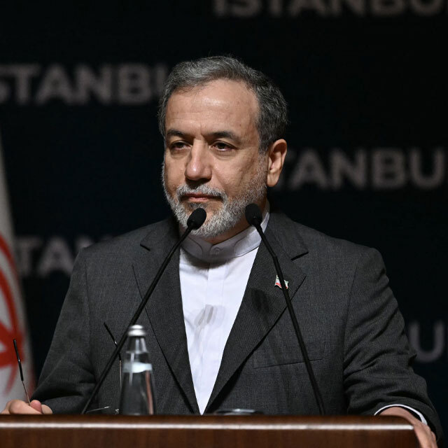 Ιρανός ΥΠΕΞ:  Όλα στο τραπέζι για να υπερασπιστούμε το έθνος μας - Πάω σήμερα στη Μόσχα για διαβουλεύσεις με τον Πούτιν 
