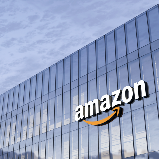 Nέα συνεργασία ΔΥΠΑ- Amazon για την κατάρτιση 1000 ανέργων