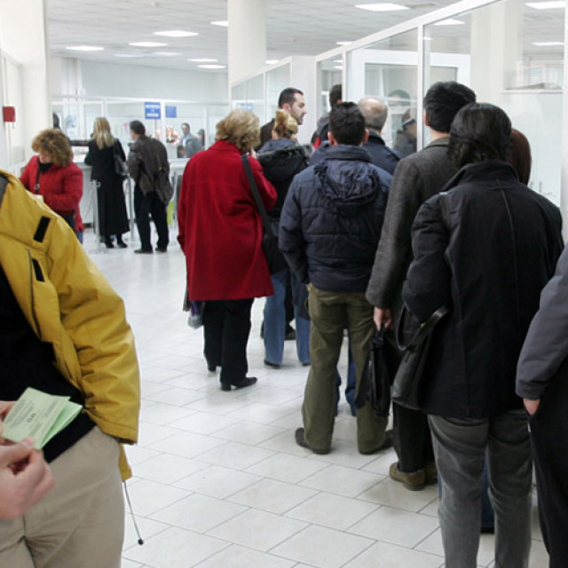 Εκατό δόσεις και για όσους ρυθμίσουν τις οφειλές του Οκτωβρίου