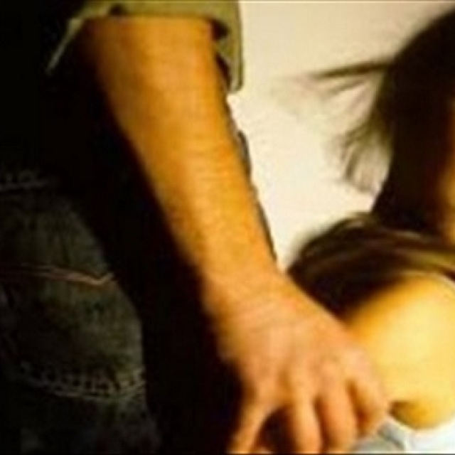 Σοκ στη Ρόδο: Χτύπησε την έγκυο σύντροφό του - Απέβαλε το ένα από τα δίδυμα που κυοφορούσε