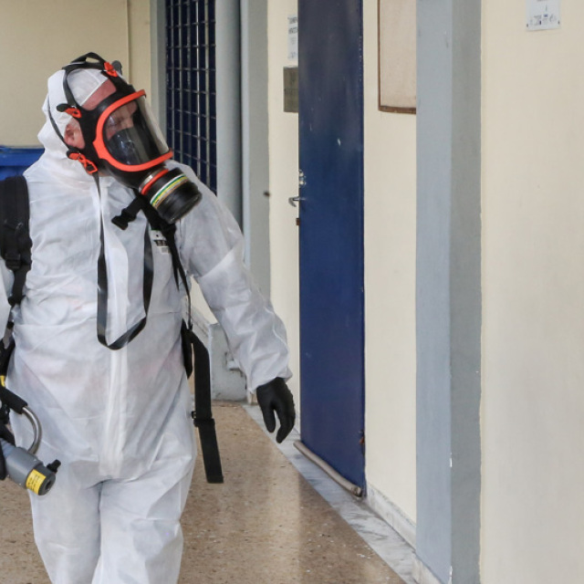 Κορωνοϊός: Πώς ορίζεται το κρούσμα - Δείτε τις νέες οδηγίες του ΕΟΔΥ